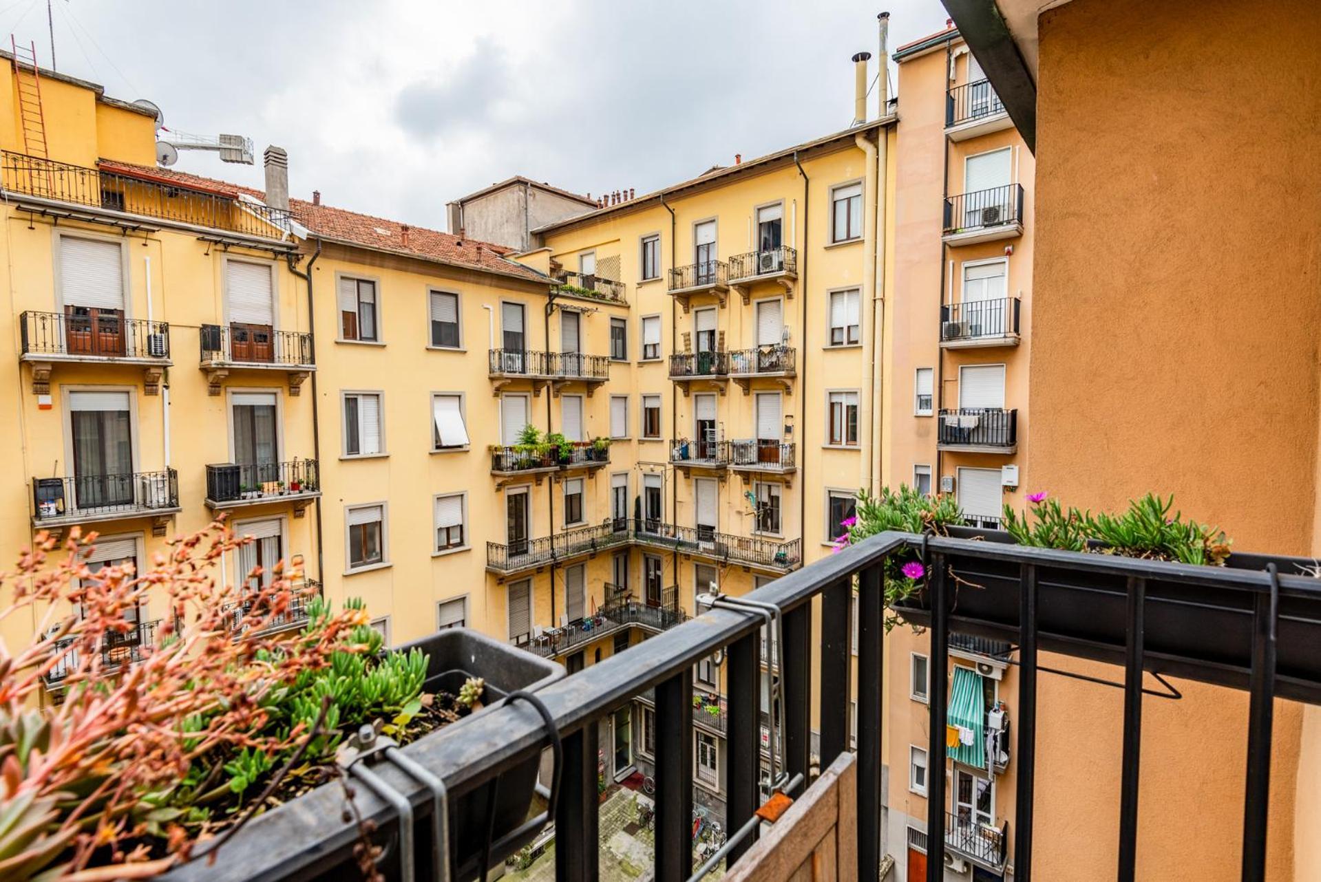 Brand New 2pax Wifi - Via Denti * Milan
